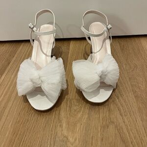David’s Bridal wedding shoes